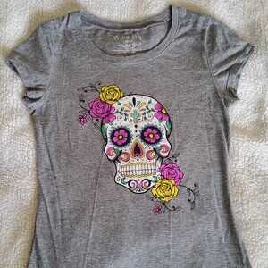 Heather Gray Floral Sugar Skull Graphic T-Shirt EUC